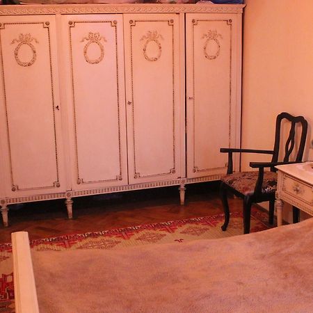 Homestay On Akademika Sakharova Sukhumi Exteriör bild